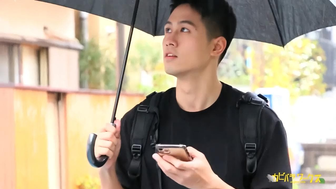 Bú cu anh shipper giao hàng đẹp trai siêu dâm
